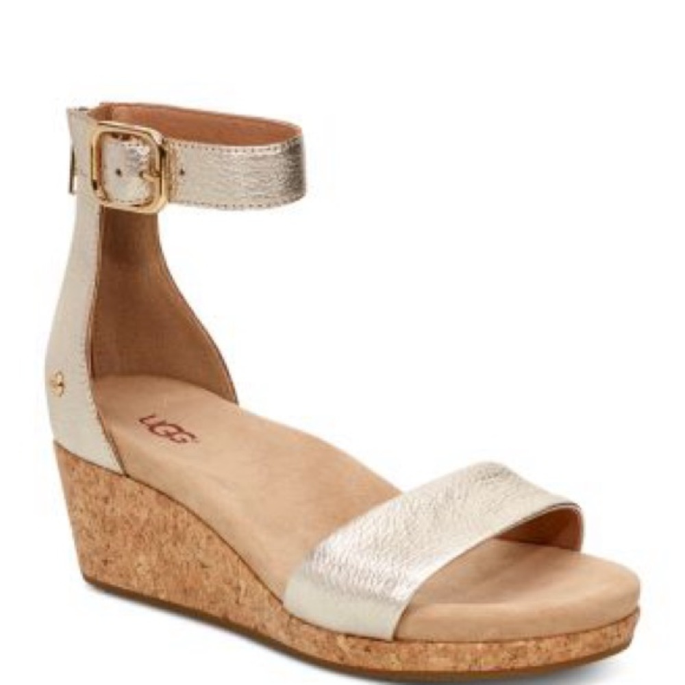 UGG Women's Metallic Silver Sandals size 9